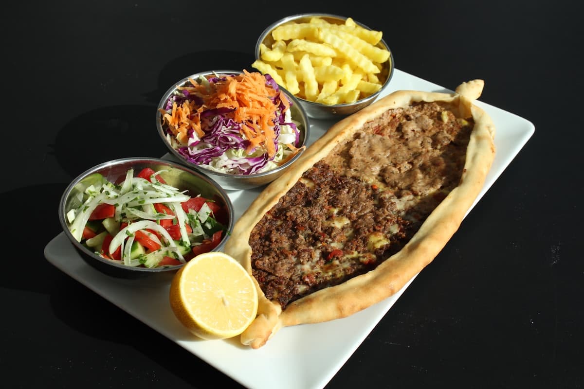 Pide & Lahmacun